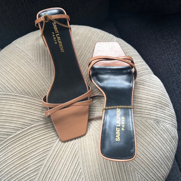 Size 6 Saint Laurent kitten heel ankle strap chain women’s heels camel beige - Picture 3 of 5